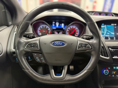 Used 2016 Ford Focus RS image 17