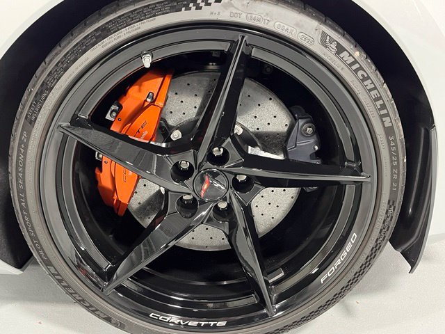 Used 2026 Chevrolet Corvette E-Ray w/ Stealth Interior Trim Package AWD/4WD image 15