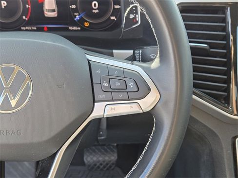 Used 2022 Volkswagen Atlas SE image 20