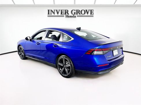 Certified 2025 Honda Accord Sport image 7