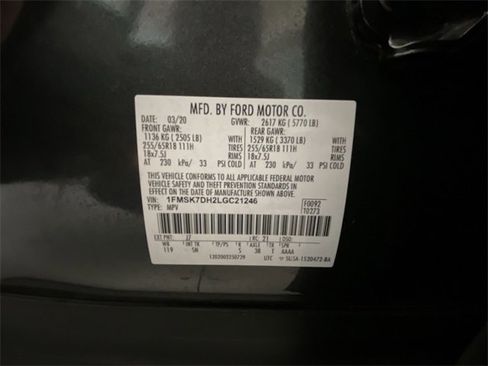 Used 2020 Ford Explorer XLT w/ Equipment Group 202A image 28