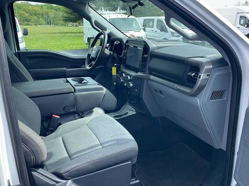 Used 2025 Ford F150 XLT w/ Equipment Group 301A Standard AWD/4WD image 29