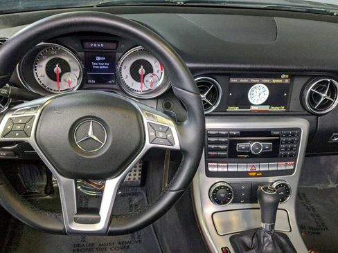 Used 2012 Mercedes-Benz SLK 350 image 20