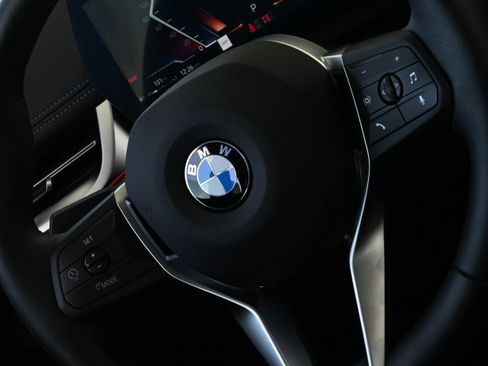 Used 2026 BMW X1 xDrive28i AWD/4WD image 25