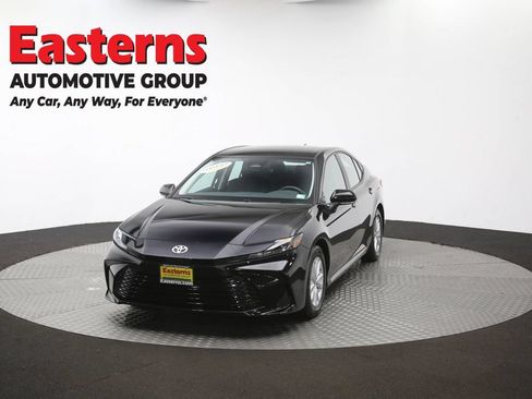 Used 2025 Toyota Camry LE FWD image 52