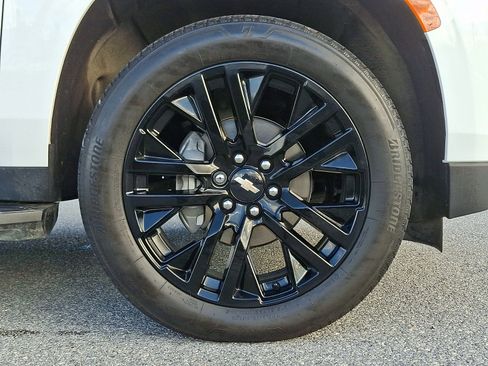 Used 2024 Chevrolet Tahoe RST w/ Luxury Package image 8