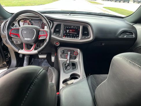 Used 2022 Dodge Challenger SRT Hellcat w/ Plus Package image 13
