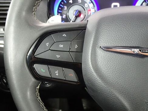 Used 2023 Chrysler 300 S image 25