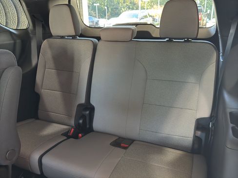 New 2026 Chevrolet Traverse LT w/ LPO, Floor Liner Package image 23