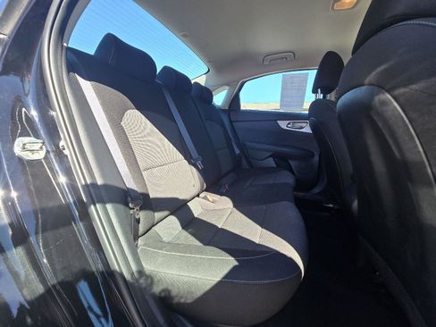 Used 2023 Kia Forte LXS FWD image 12