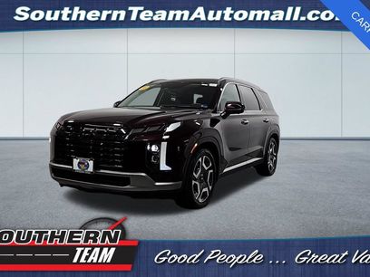 Used 2023 Hyundai Palisade Limited w/ Cargo Package