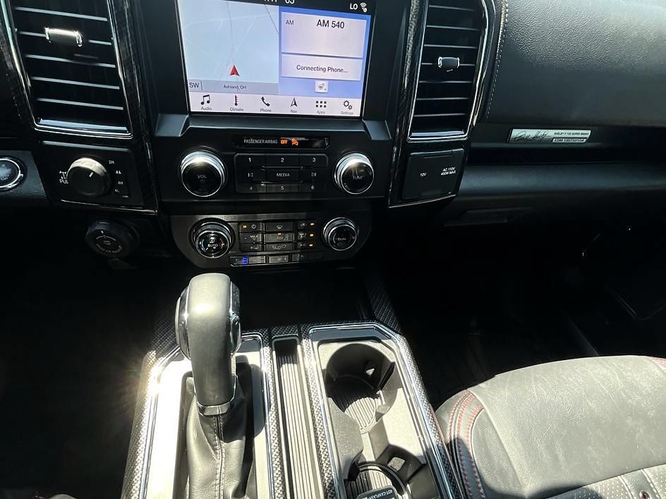 Used 2019 Ford F150 Lariat w/ Equipment Group 502A Luxury AWD/4WD image 31