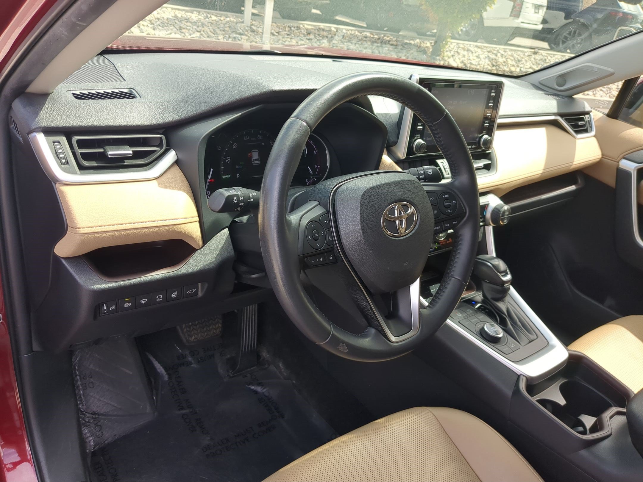 Used 2021 Toyota RAV4 Limited AWD/4WD image 15