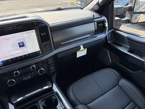 New 2026 Ford F250 Platinum AWD/4WD image 15