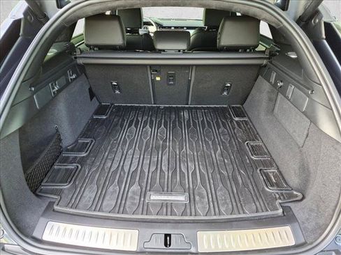 Certified 2026 Land Rover Range Rover Velar Autobiography AWD/4WD image 17
