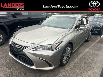 Used 2021 Lexus ES 300h w/ Premium Package