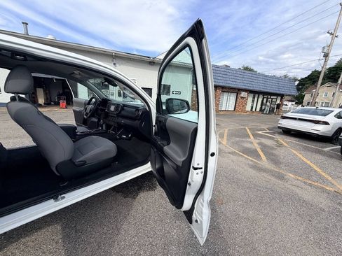 Used 2019 Toyota Tacoma SR RWD image 66