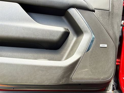 Used 2021 Chevrolet Suburban Premier w/ Premium Package image 20