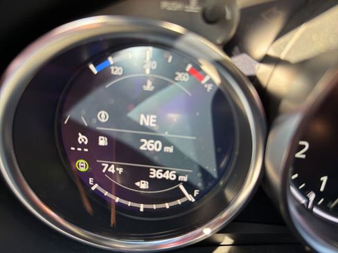 Used 2024 MAZDA MX-5 Miata Grand Touring image 12