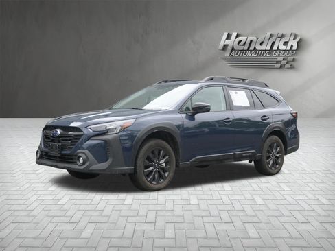 Certified 2025 Subaru Outback Onyx Edition AWD/4WD image 5