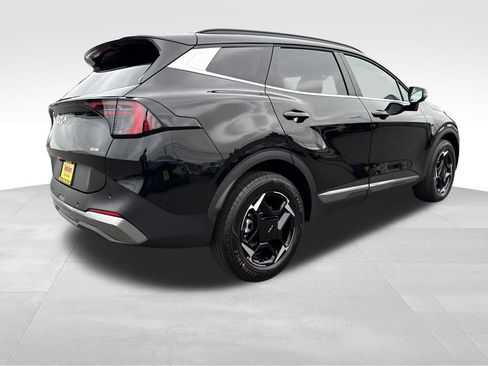New 2026 Kia Sportage EX image 8