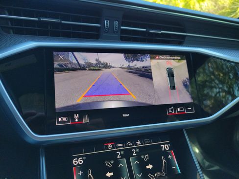 Used 2023 Audi S7 Premium Plus image 25