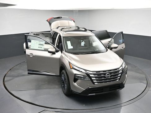 New 2026 Nissan Rogue Platinum w/ Platinum Premium Package image 44