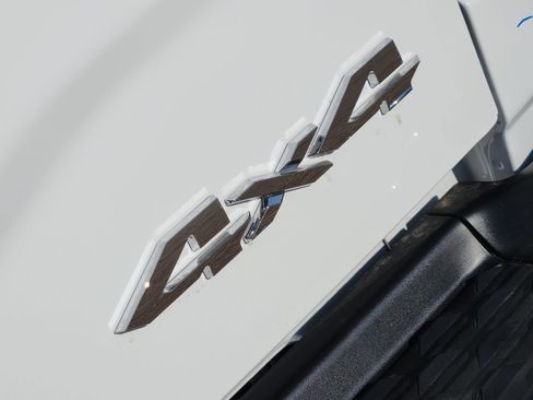 New 2026 RAM 2500 Tradesman AWD/4WD image 19