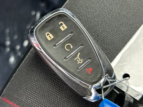 Used 2023 Chevrolet Equinox RS image 35