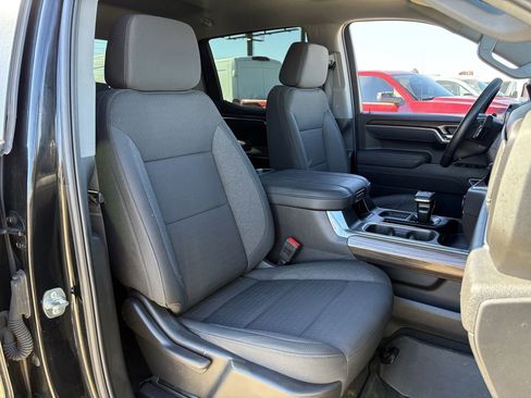 Used 2025 Chevrolet Silverado 1500 LT Trail Boss image 29