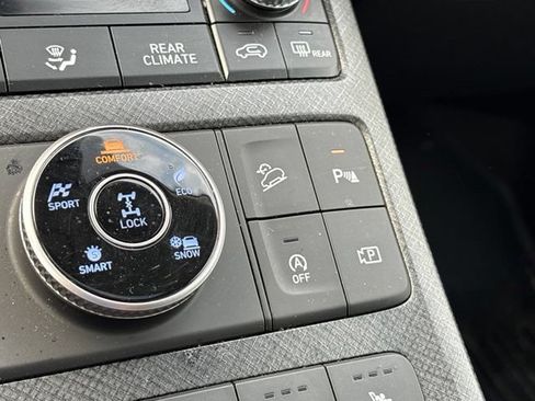 Used 2023 Hyundai Palisade Limited AWD/4WD image 18