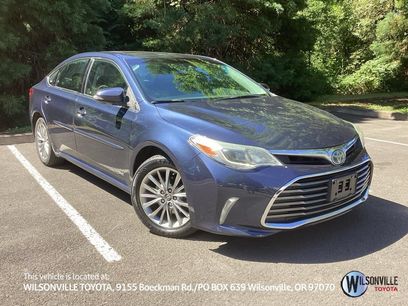 Used 2016 Toyota Avalon Limited w/ Toyota Safety Sense Package