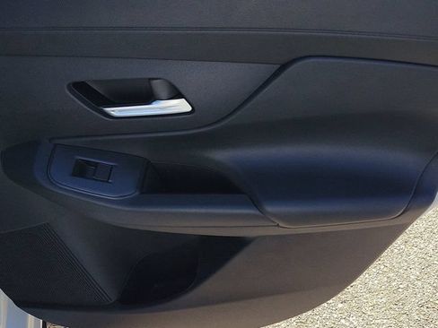 New 2026 Nissan Sentra SR w/ Floor Mat Package FWD image 29