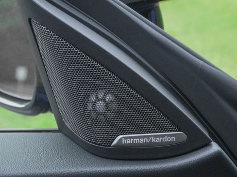 Certified 2025 BMW M440i RWD image 30