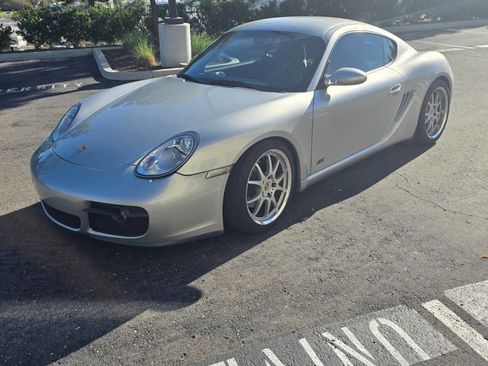 Used 2006 Porsche Cayman S image 3