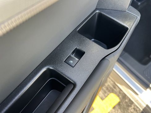 New 2026 Ford Explorer Active w/ Active Comfort Package image 26