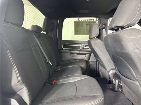Used 2025 RAM 2500 Big Horn AWD/4WD image 28