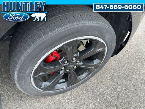 Used 2022 Ford Expedition Limited AWD/4WD image 8
