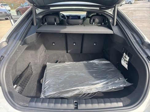 Used 2023 BMW i4 eDrive35 w/ Premium Package image 33