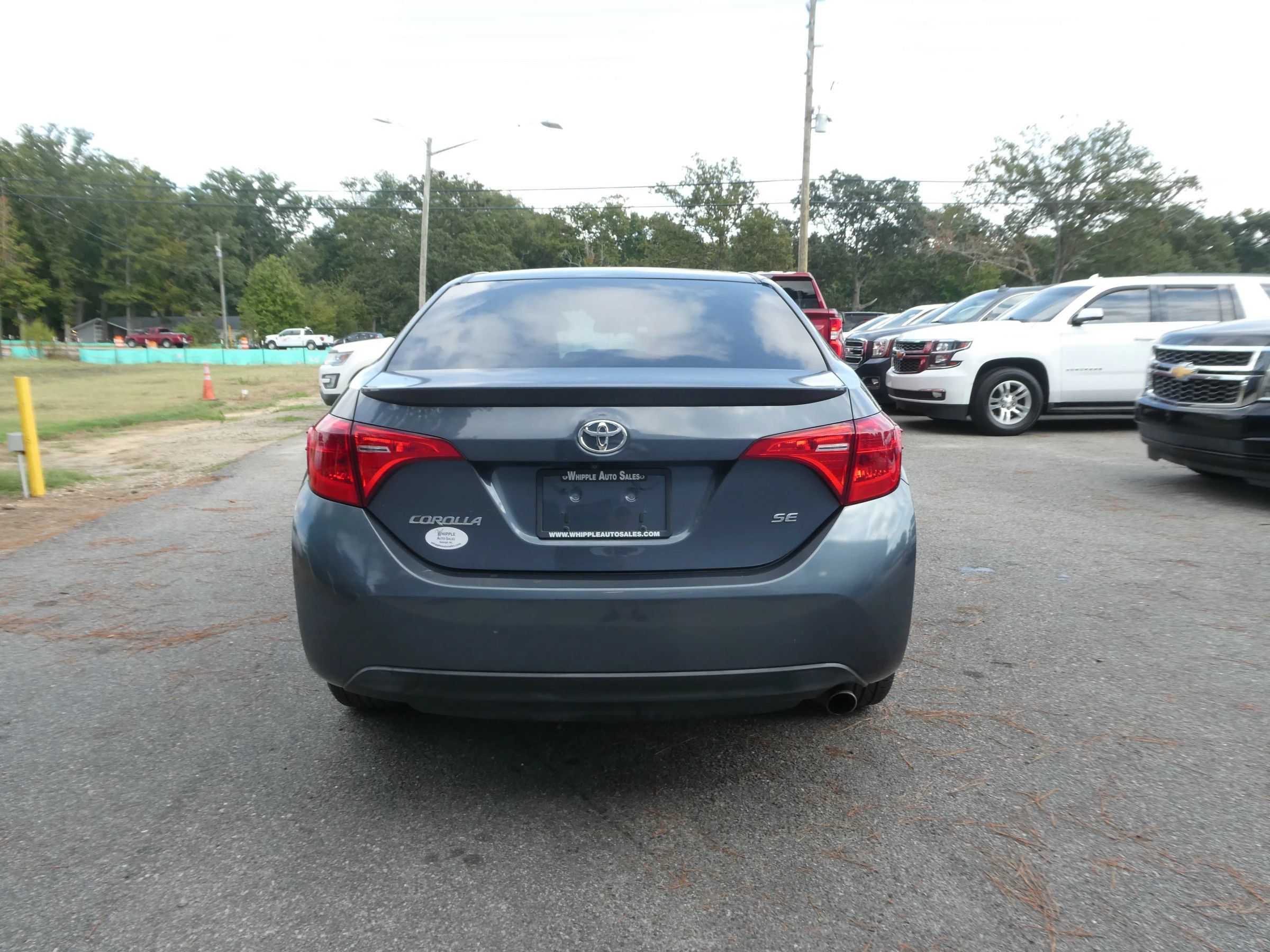 Used 2017 Toyota Corolla SE FWD image 6