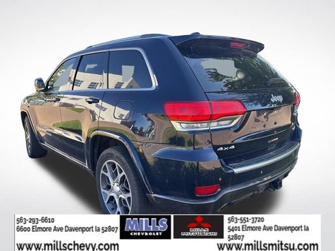 Used 2018 Jeep Grand Cherokee Limited AWD/4WD image 3