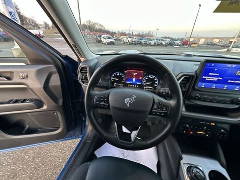 Used 2024 Ford Bronco Sport Outer Banks image 13