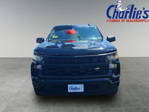 Used 2023 Chevrolet Silverado 1500 Custom AWD/4WD image 2