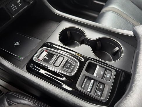 Certified 2025 Honda Pilot EX-L image 36