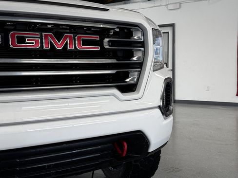 Used 2020 GMC Sierra 1500 AT4 w/ AT4 Preferred Package AWD/4WD image 11