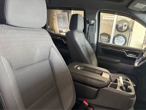 Used 2023 GMC Sierra 1500 Elevation w/ X31 Off-Road Package image 42