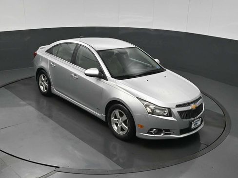 Used 2014 Chevrolet Cruze LT w/ RS Package image 20