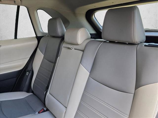 Used 2021 Toyota RAV4 XLE Premium AWD/4WD image 17