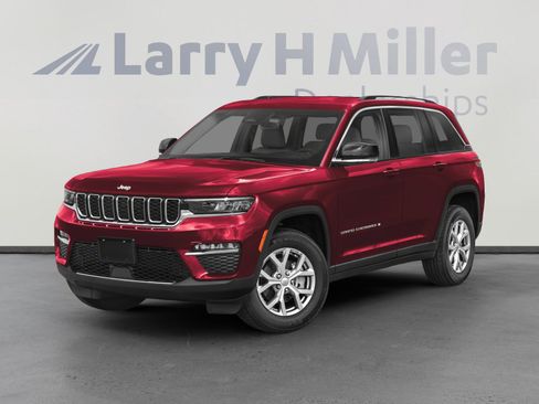 Used 2025 Jeep Grand Cherokee Limited w/ Trailer Tow Package image 1