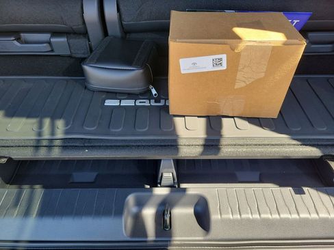 New 2026 Toyota Sequoia Platinum AWD/4WD image 12